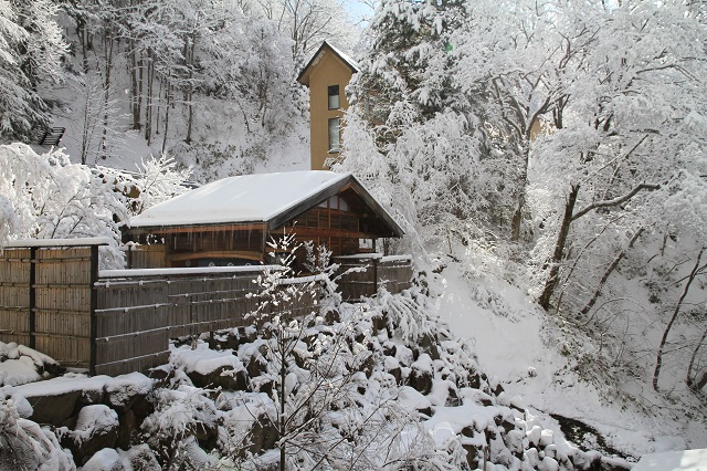 露天風呂鬼ヶ城雪化粧