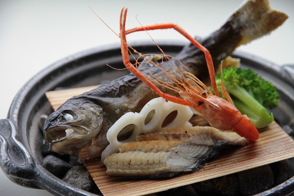 2019夏献立_岩魚の源泉蒸し 2019夏献立_岩魚の源泉蒸し